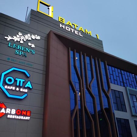Batam 1 Hotel Нагоя Экстерьер фото