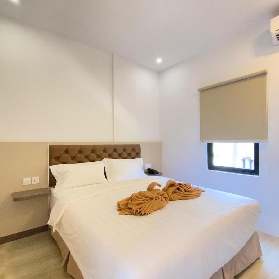 Batam 1 Hotel Нагоя Экстерьер фото
